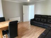 Flat to rent on