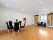 Flat to rent with 2 bedrooms, Earls House, Strand Drive...