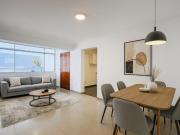 Flat ubicado en Primer Piso Elevado