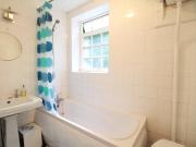 Flat/Apartment New Instruction North Hill Court, North...
