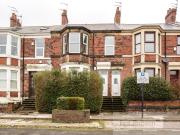 Flat/Apartment Property to let Dinsdale Road, Newcastle...