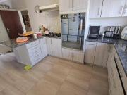 Flatlet, swimmingpool, solar panels 4 bedrooms great...