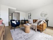 Flawless modern style with lifestyle appeal