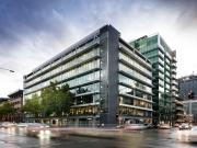 Flexible and Highly Exposed Ground Floor Space