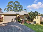 Flexible Family Living in a Peaceful Innes Lake Setting