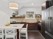 Flexible Living w Studio Style Flat