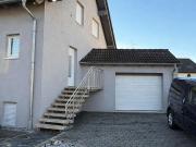 Flexibles Wohnhaus mit großem Garten & Werkstatt Garage