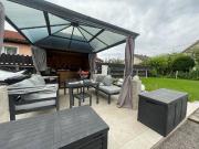 Flexibles Wohnkonzept: Einfamilienhaus mit drei...