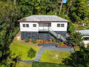 FLOOD FREE HOME – IMMACULATELY PRESENTED