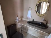 Flores. Cond. parque das samambaias. 4 quartos sendo 2...