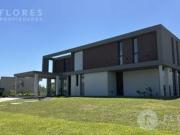 Flores Prop. Vende Casa en La Diligencia Pilara Pilar