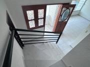 Floresta, Casa en Venta en avenida principal de 3...