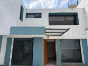 Florida: Casa con jardín y grandes espacios