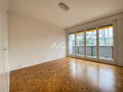 FLORISSANT Superb apartment completely renovated