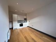 Flowers Way, Luton LU1, 1 bed flat to rent, £1,150 pcm |...