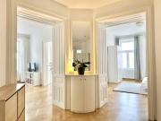 FLÜGELTÜREN & FISCHGRÄT – 3 Zimmer ca. 95 m²...