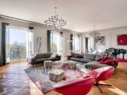 FOCH Magnifique appartement de reception refait à neuf