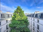 Folie Méricourt Calme et lumineux Dernier étage