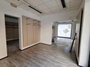 FONDO COMMERCIALE di 2 vani e di 65 mq SCANDICCI rif....