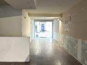 FONDO COMMERCIALE in VENDITA a AREZZO CENTRO