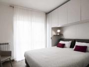 Fonte Laurentina Grey Apartment