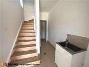 FONZI FLAT | MOVE RIGHT IN