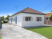 Two Bedroom Unit in Prime Beachside Location