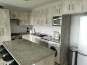 for available islandview mossel b.