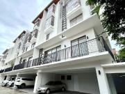 FOR DIRECT BUYERS ONLY FOR SALE 5 BEDROOM TOWNHOUSE – P....