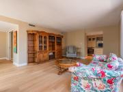 For Lease 100 Lakeshore Road Unit# 710, Oakville, Ontario