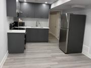 For Lease 122 VALONIA Drive, Brampton, Ontario