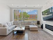 For Lease 195 Hunter Street Unit# TH 04, Peterborough,...