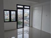 For Lease: 1 Bare unit with parking at harbour park...