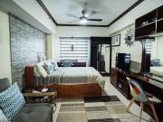 For Lease: 1 Bedroom Unit at The Columns Legazpi Village