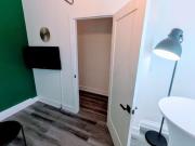 For Lease 206 Bathurst Street Unit# Lower, Toronto, Ontario