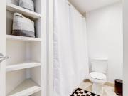 For Lease 208 Queens Quay Unit# 1204, Toronto, Ontario