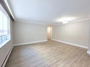 For Lease 276 St Clair Avenue Unit# 107, Toronto, Ontario