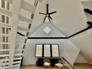 For Lease 2 Bellwoods Pk N/A Unit# #3 Top, Toronto, Ontario