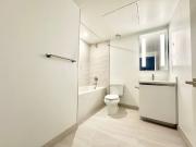 For Lease 2 Erskine Road Unit# 608, Mississauga, Ontario