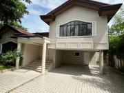 FOR LEASE: 2 Storey House with 5 Bedrooms 5BR and 4 car...