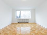 For Lease 49 Glen Elm Avenue Unit# 413, Toronto, Ontario