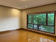 FOR LEASE 4 BR Newly Renovated and Modern Single...