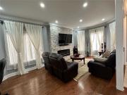 For Lease 55 PENVILL Trail Unit# UPPER, Barrie, Ontario