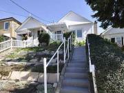 For Lease 579 Northcliffe Boulevard, Toronto, Ontario