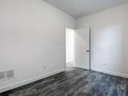 For Lease 620 Bathurst Street Unit# B, Toronto, Ontario