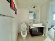 For Lease 65 St Mary Street Unit# 404, Toronto, Ontario