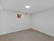 For Lease 703 Sunnypoint Drive Unit# Bsmt, Newmarket,...