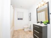 For Lease 77 Sovereign's Gate, Barrie, Ontario