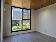 For Lease: Brand New Three Storey House and Lot McKinley...