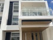 FOR LEASE M RESIDENCES